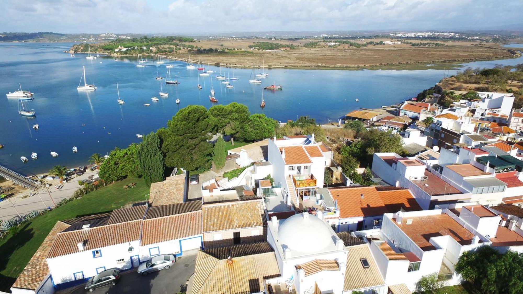 Ria Hostel Alvor Portimão Buitenkant foto